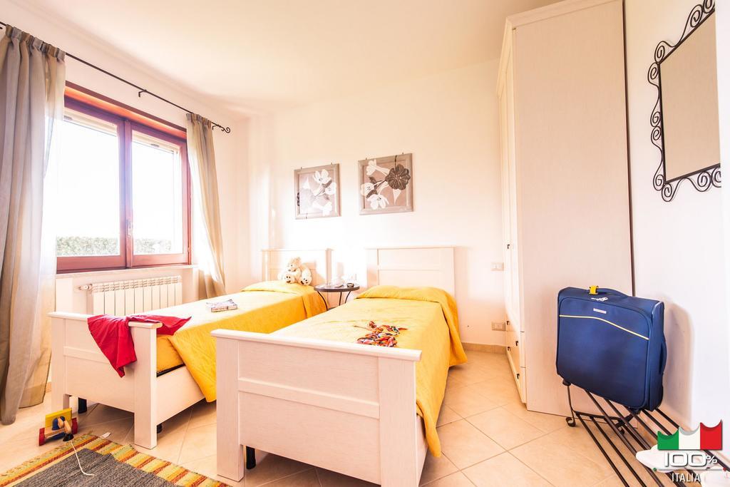 Livingapple Beach Минтурно Экстерьер фото